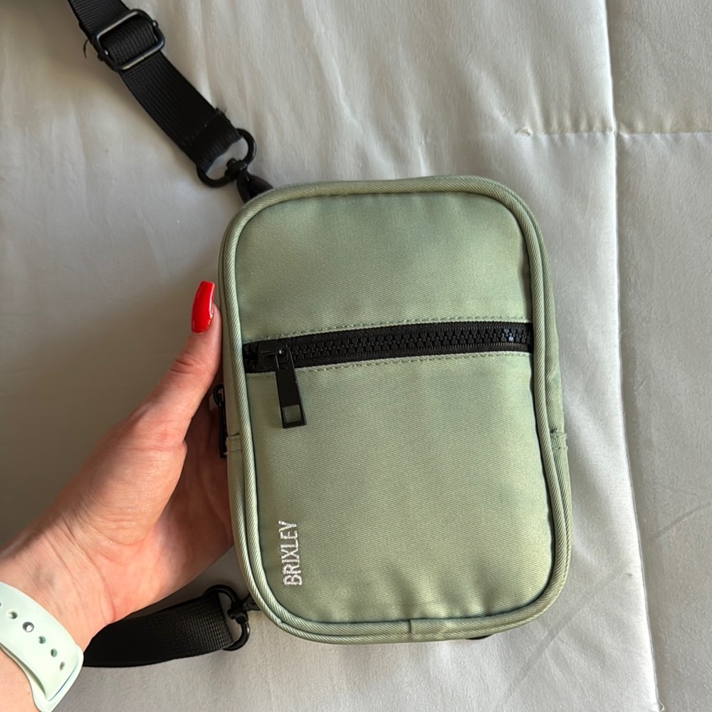 Brixley Bags sage crossbody sling